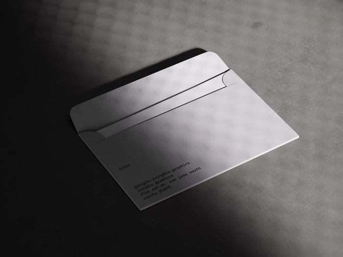 Luiro, Minimalistic Envelope Mockup in Perspective View, US 06