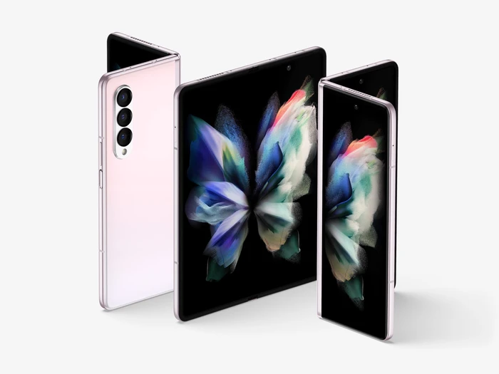 Samsung Galaxy Z Fold3, 15